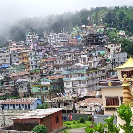Tibet Homestay Rishop Exteriör bild