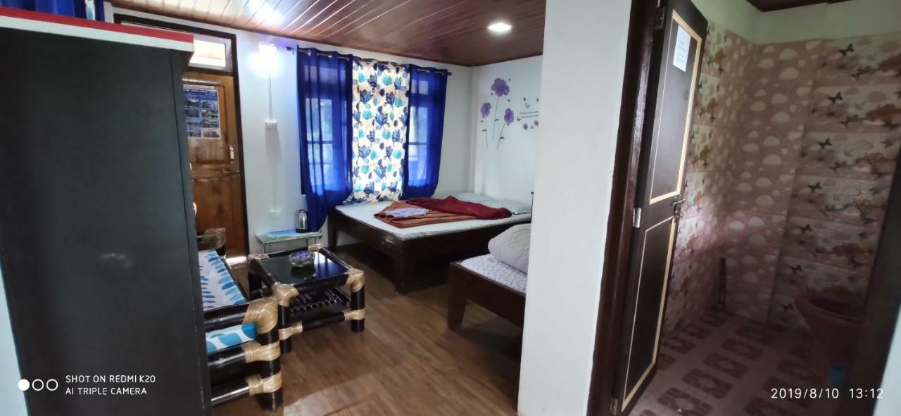 Tibet Homestay Rishop Exteriör bild